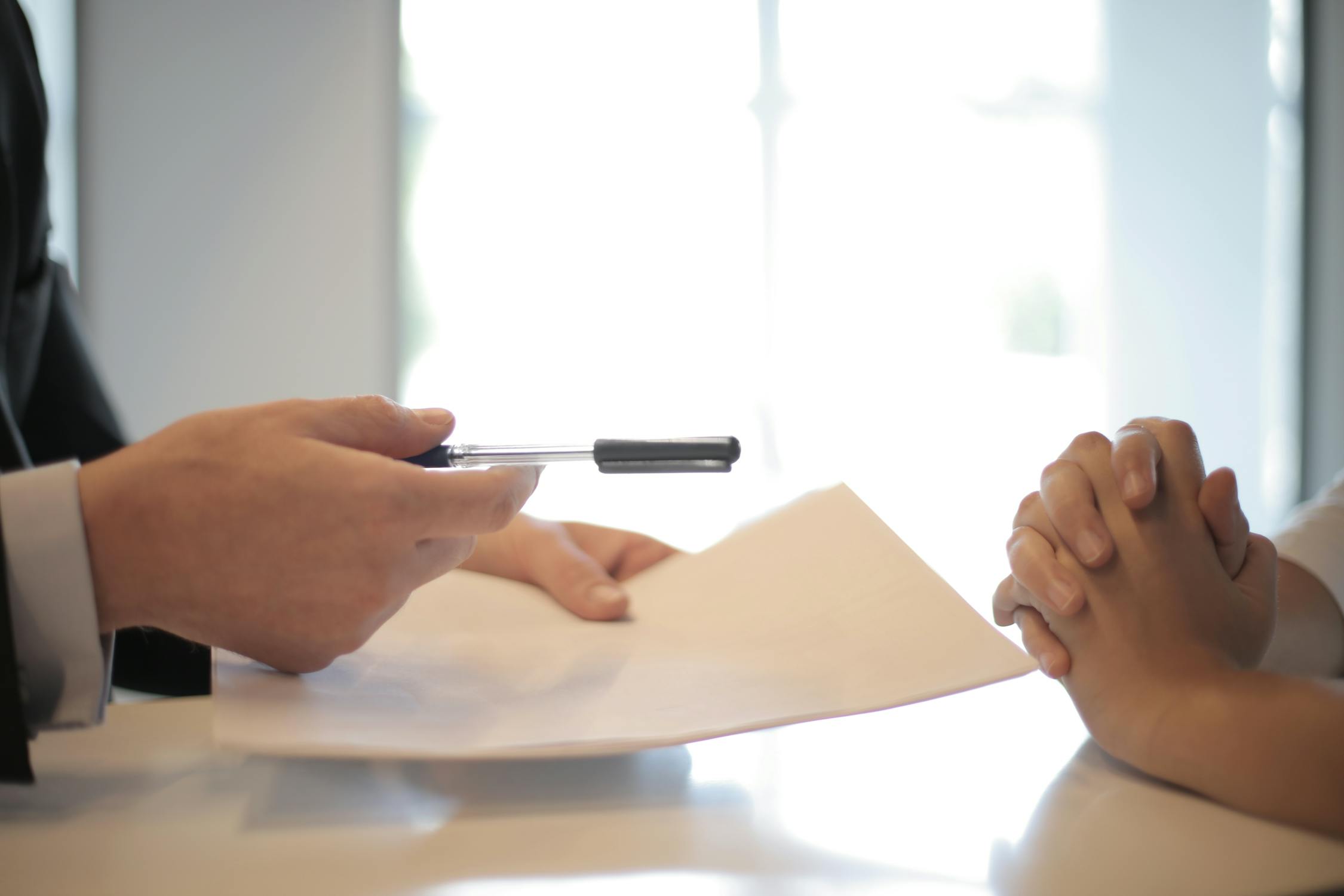 CONTRATTO DI LAVORO E TRASFERIMENTO IN SVIZZERA
